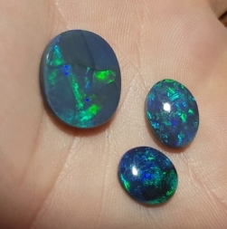 blackopalspecimens blackopalspecimens